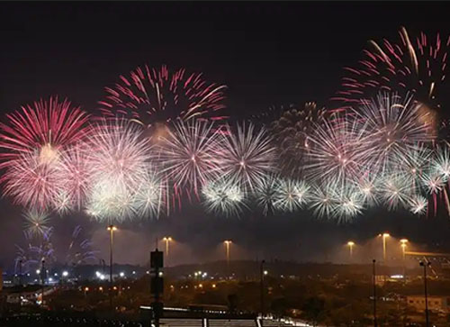 左贡县焰火晚会