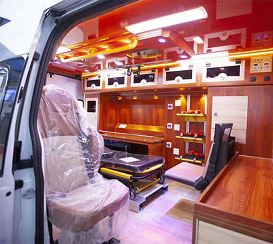 左贡县车辆内部展示